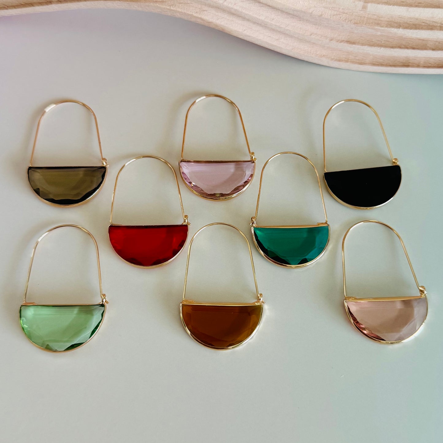 Mia (Multiple Colors