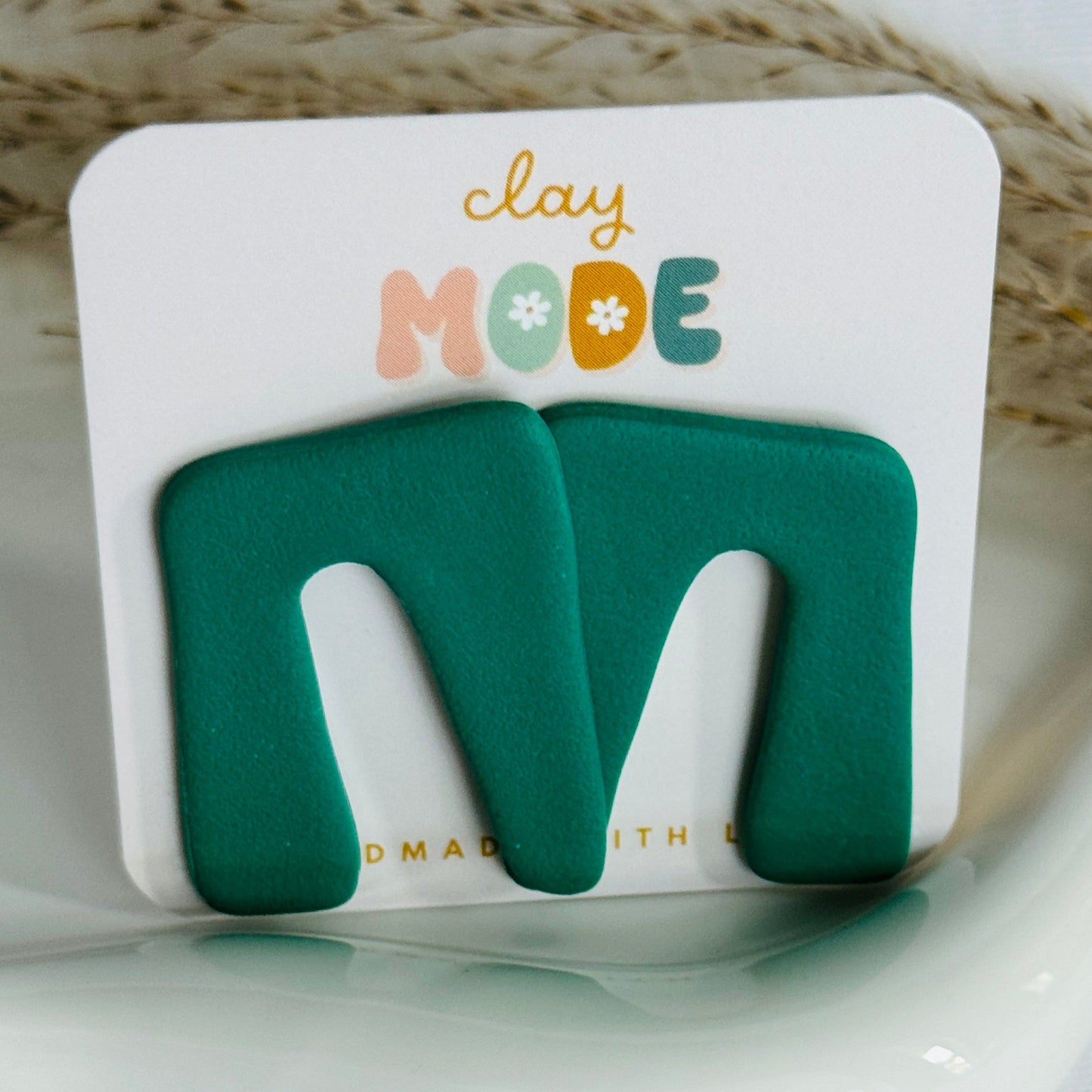 Bold Curve (Multiple Colors)